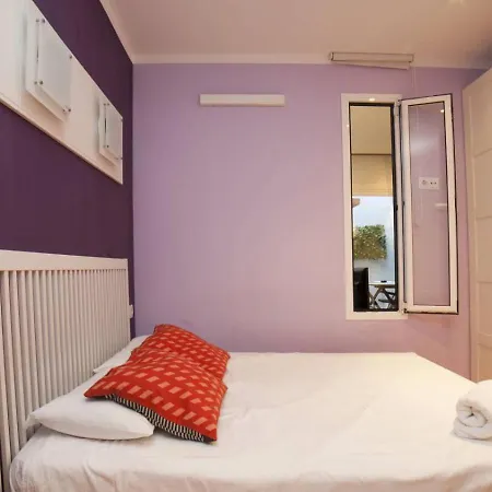 Apartment Ma1llorca75 *